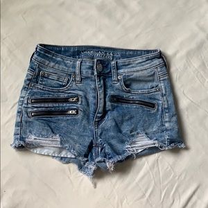 American Eagle Distressed MediumWash Zipper Shorts